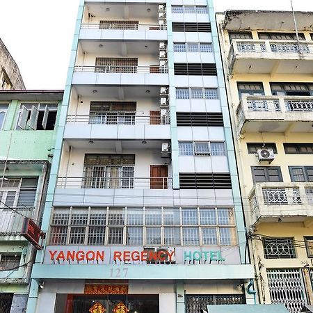 Yangon Regency Hotel Buitenkant foto