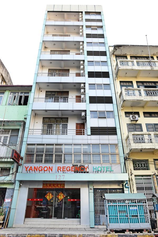 Yangon Regency Hotel Buitenkant foto